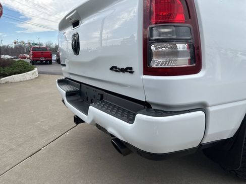 Used 2022 RAM 1500 Big Horn AWD/4WD image 15