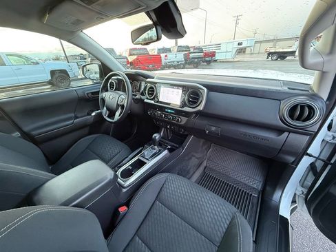 Used 2023 Toyota Tacoma 4x4 Double Cab w/ Trail Edition image 32