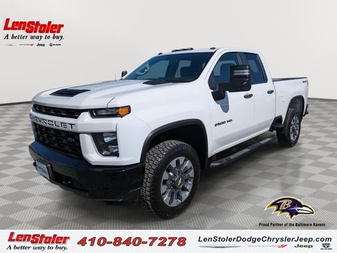 Used 2023 Chevrolet Silverado 2500 Custom w/ Custom Convenience Package AWD/4WD image 1