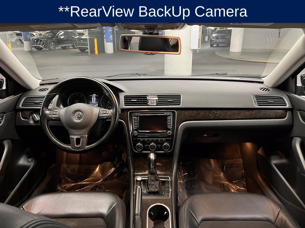 Used 2015 Volkswagen Passat 1.8T SEL Premium FWD image 7