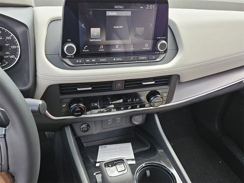 New 2026 Nissan Rogue SV w/ SV Premium Package image 21