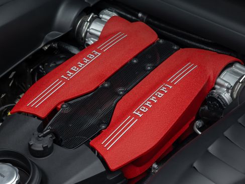 Certified 2018 Ferrari 488 GTB RWD image 60