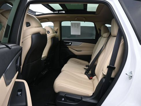 Used 2023 Acura MDX w/ Technology Package FWD image 22