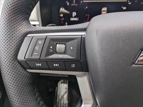 New 2026 Mitsubishi Outlander SEL FWD image 23