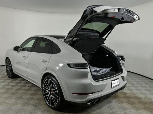 New 2026 Porsche Cayenne S image 34