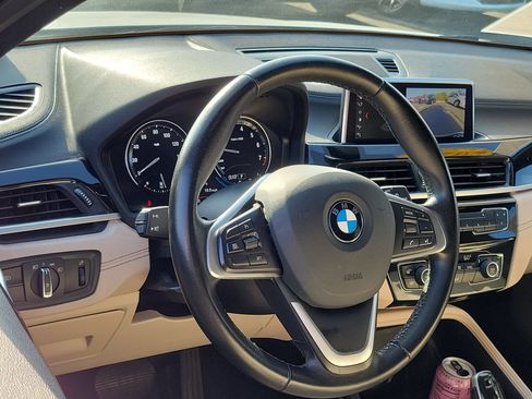 Used 2022 BMW X2 sDrive28i w/ Convenience Package FWD image 6