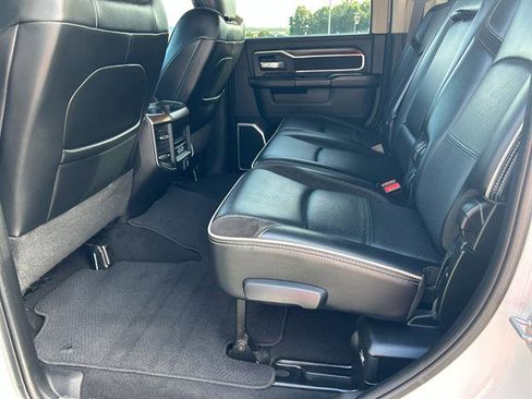 Used 2022 RAM 2500 Laramie w/ Safety Group B image 34
