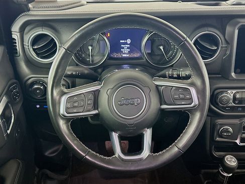 Used 2023 Jeep Wrangler Unlimited Sahara w/ Cold Weather Group AWD/4WD image 18