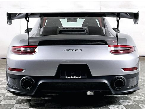 Used 2018 Porsche 911 GT2 RS RWD image 10