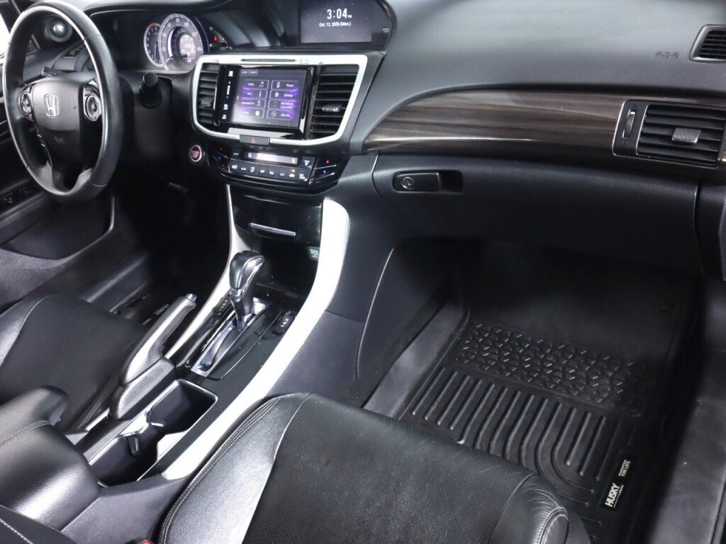 Used 2016 Honda Accord EX-L image 39