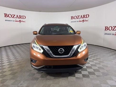 Used 2016 Nissan Murano Platinum w/ Platinum Technology Package FWD image 2