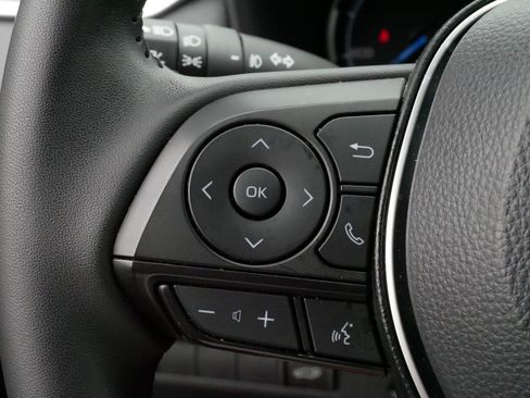 Certified 2025 Toyota RAV4 XLE Premium AWD/4WD image 26