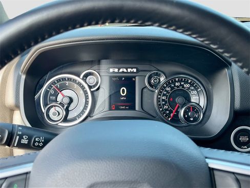 Used 2023 RAM 1500 Big Horn image 12