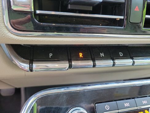 Used 2020 Lincoln Navigator Reserve RWD image 18