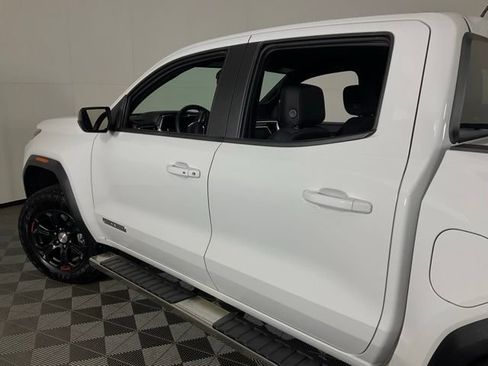 Used 2024 GMC Canyon Elevation w/ Convenience Package RWD image 38