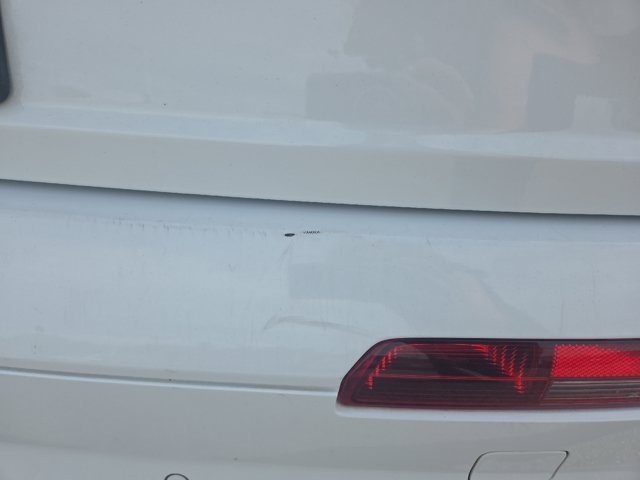 Used 2018 Audi Q7 3.0T Premium Plus w/ Premium Plus Package AWD/4WD image 8
