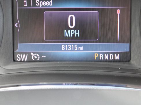 Used 2019 Buick Encore Essence AWD/4WD image 40