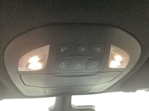 Used 2024 Chrysler Pacifica Touring-L w/ Uconnect Theater Family Group image 35