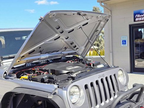 Used 2017 Jeep Wrangler Sport w/ Quick Order Package 23S image 39