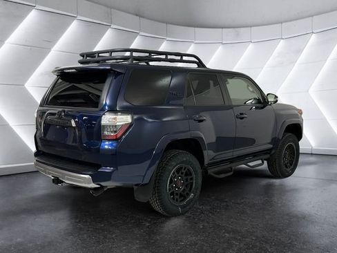 Used 2023 Toyota 4Runner TRD Off-Road Premium AWD/4WD image 4