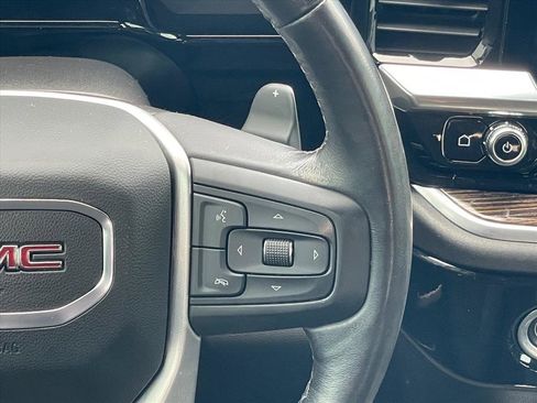 Used 2022 GMC Sierra 1500 Elevation image 14