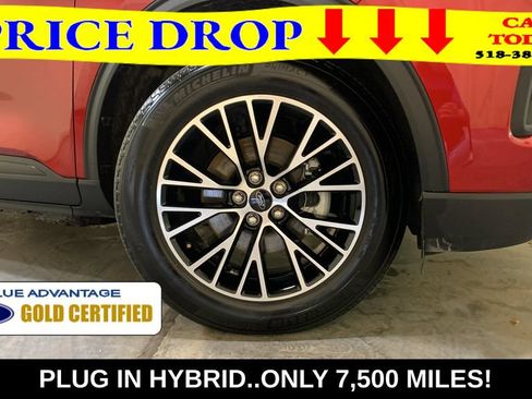 Certified 2026 Ford Escape SE FWD image 9