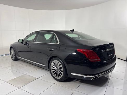 Used 2018 Genesis G90 3.3T Premium RWD image 3