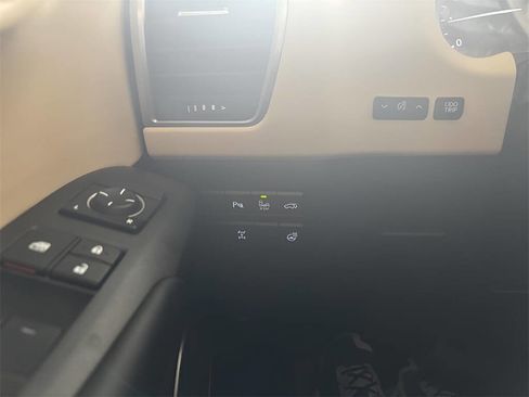 Used 2015 Lexus NX 200t 200t image 10