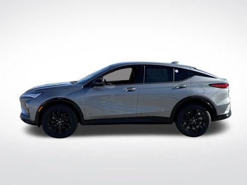 New 2026 Buick Envista Sport Touring image 2