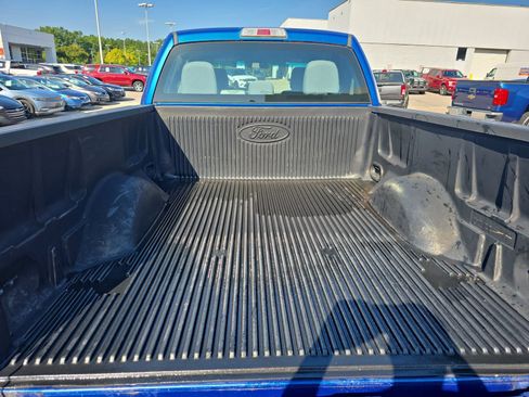 Used 2013 Ford F150 STX w/ Mid Equipment Group RWD image 12