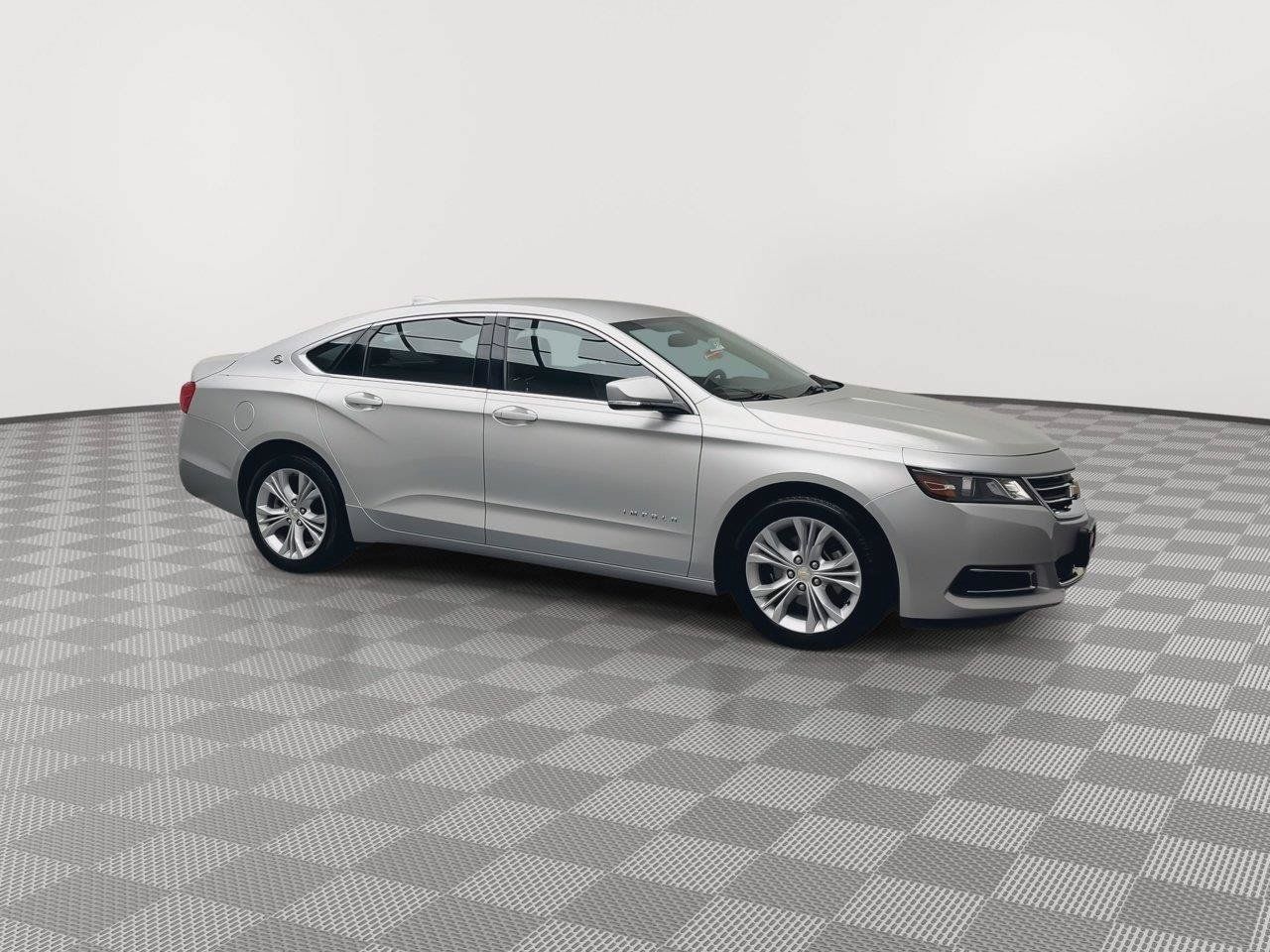 Used 2015 Chevrolet Impala LT w/ Convenience Package FWD image 35
