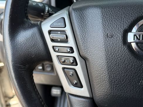 Used 2019 Nissan Titan PRO-4X AWD/4WD image 15