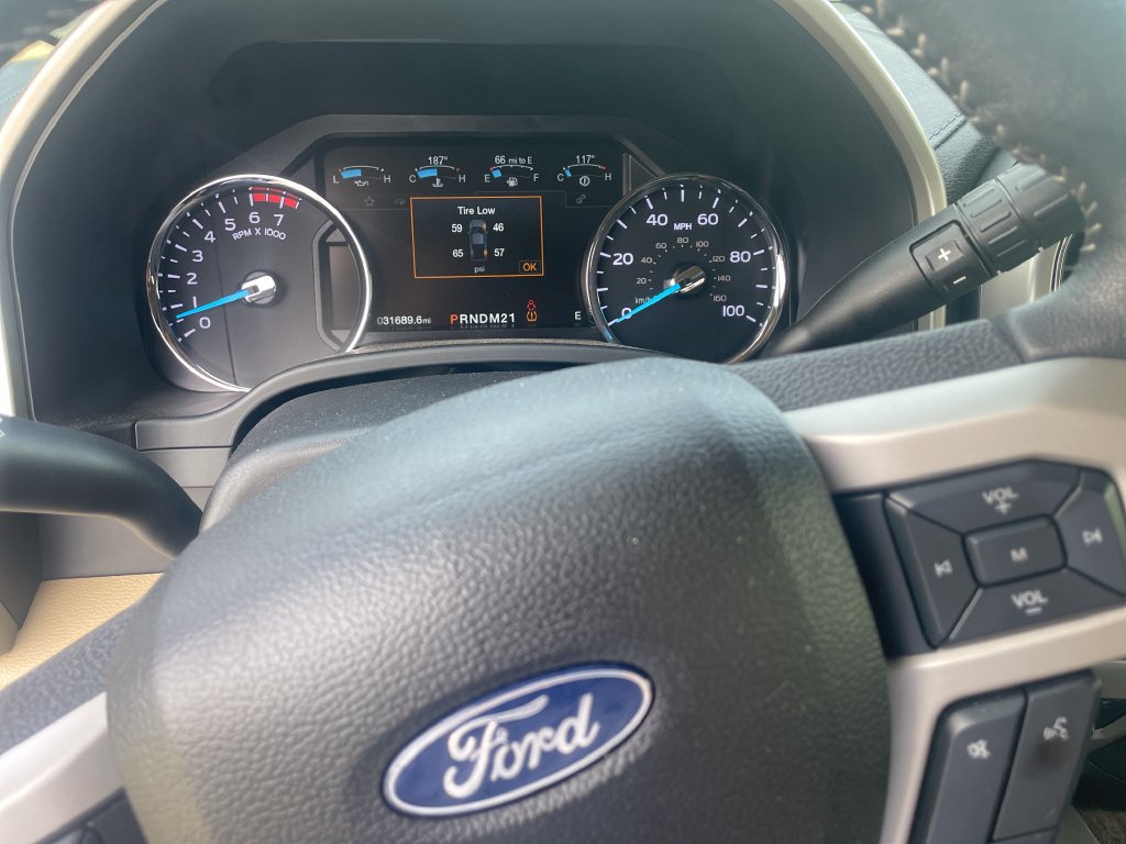 Used 2018 Ford F250 Lariat w/ Lariat Ultimate Package AWD/4WD image 18