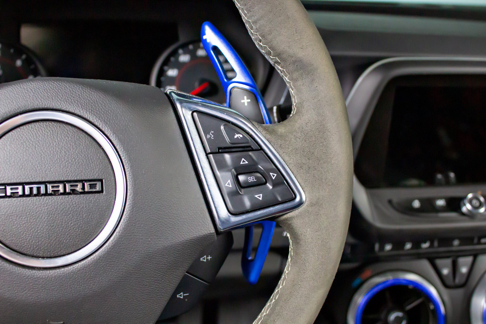 Used 2023 Chevrolet Camaro SS RWD image 32