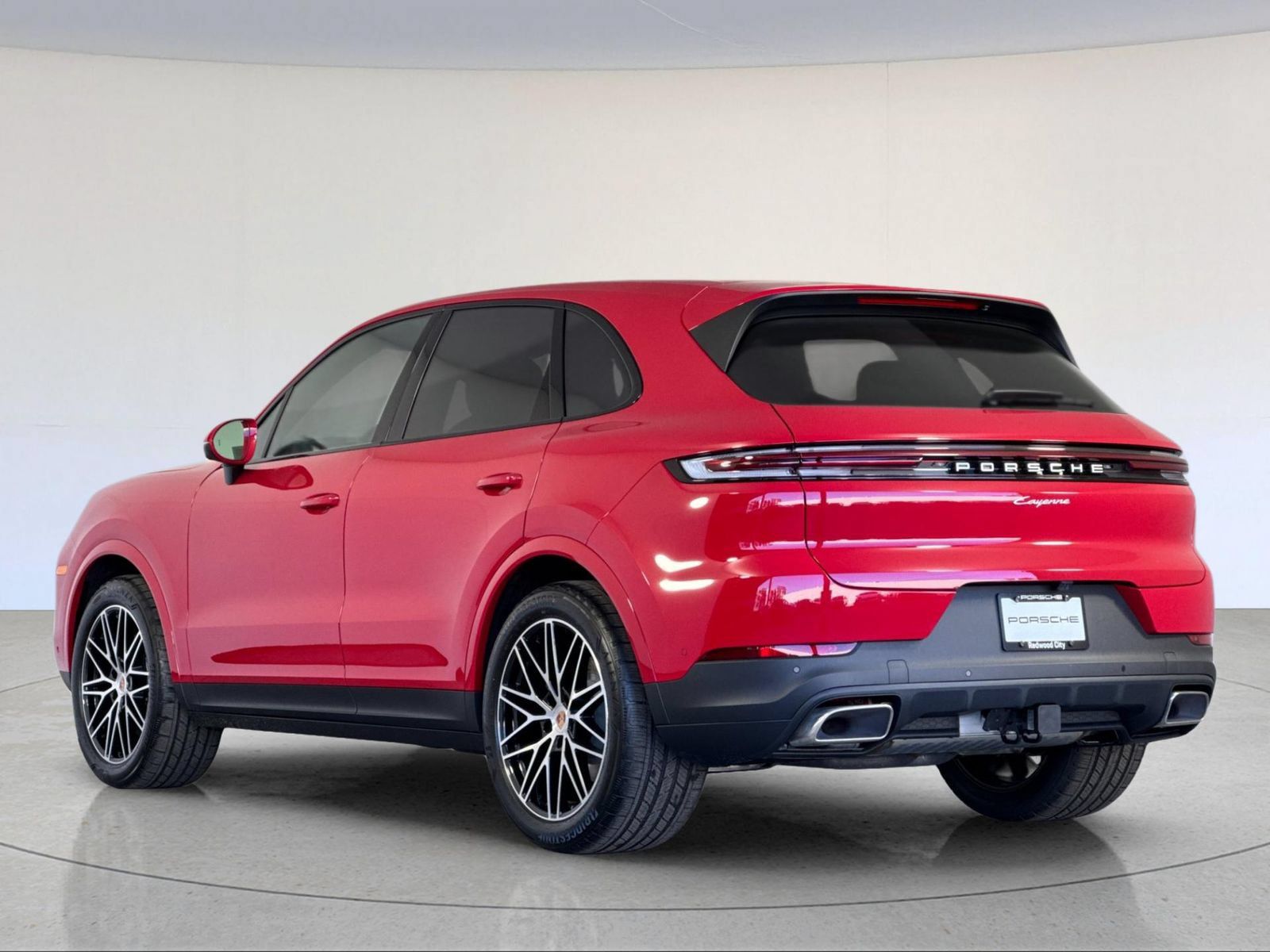 Certified 2026 Porsche Cayenne AWD/4WD image 3