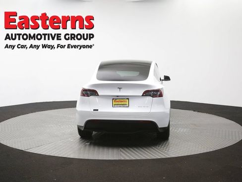 Used 2023 Tesla Model Y Long Range AWD/4WD image 33