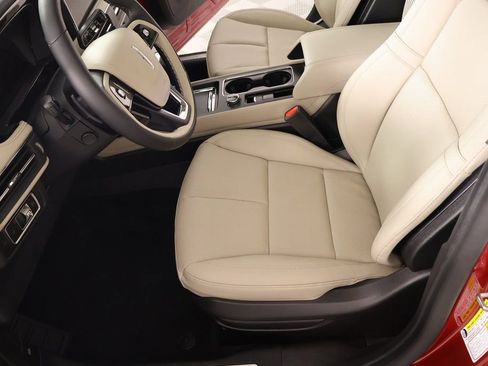 New 2026 Lincoln Corsair Premiere FWD image 12
