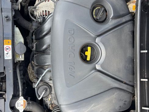 Used 2013 Hyundai Elantra GT FWD image 15