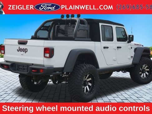 Used 2020 Jeep Gladiator Rubicon AWD/4WD image 5