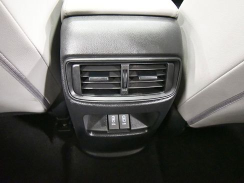 Used 2019 Honda CR-V EX-L image 17