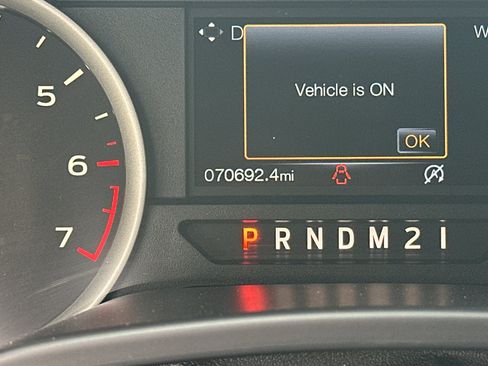 Used 2017 Ford F150 XLT w/ Equipment Group 302A Luxury AWD/4WD image 21