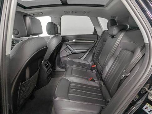 Used 2021 Audi Q5 2.0T Premium w/ Convenience Package AWD/4WD image 18