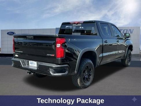 Used 2024 Chevrolet Silverado 1500 ZR2 w/ Technology Package AWD/4WD image 4