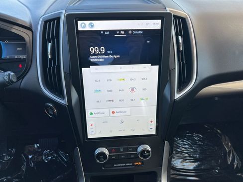 Used 2024 Ford Edge SEL image 20