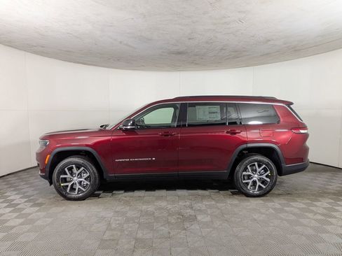 New 2025 Jeep Grand Cherokee L Limited w/ Luxury Tech Group II AWD/4WD image 3
