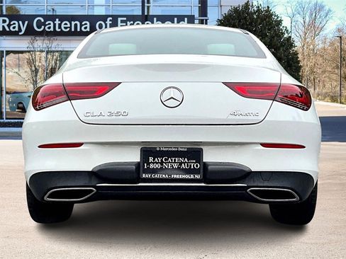 Used 2023 Mercedes-Benz CLA 250 4MATIC image 4