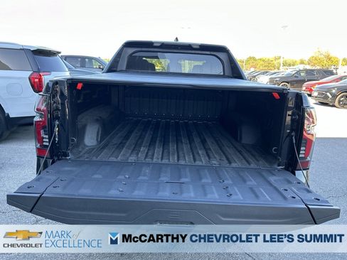 New 2024 Chevrolet Silverado EV RST image 14