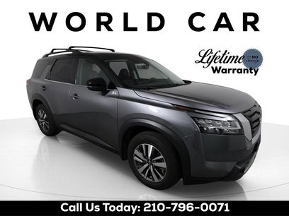 Used 2024 Nissan Pathfinder SL