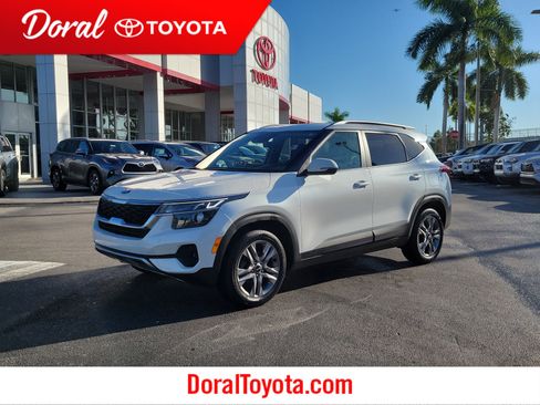 Used 2021 Kia Seltos S image 1