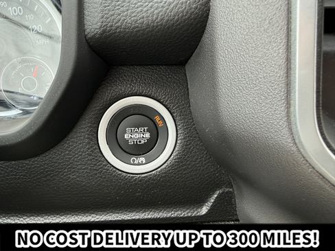 Used 2023 RAM 1500 Big Horn AWD/4WD image 23